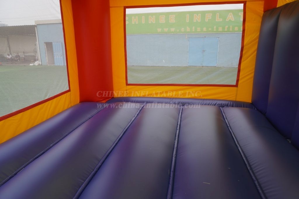 T5-109 Inflatable Castle With Slide