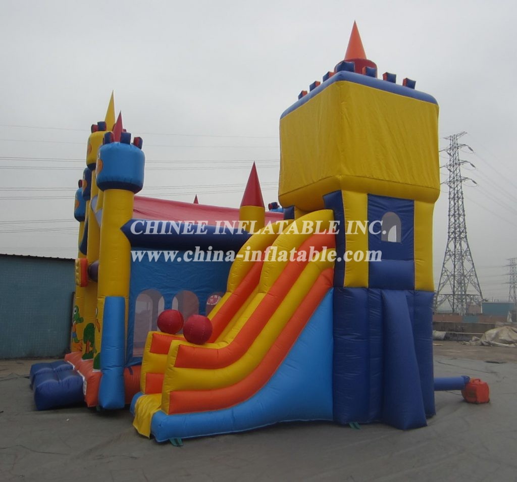 T6-240 Castle Giant Inflatables