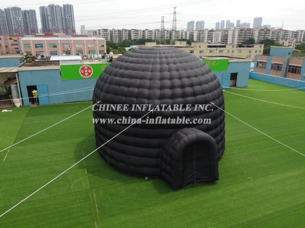 Tent1-415B Giant Outdoor Black Inflatable Dome Tent Portable Tent With Entrance