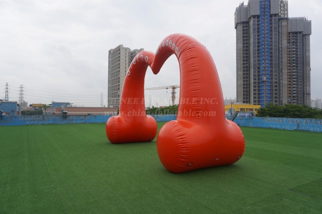 Arch1-240B Heart-shaped Inflatable Arch