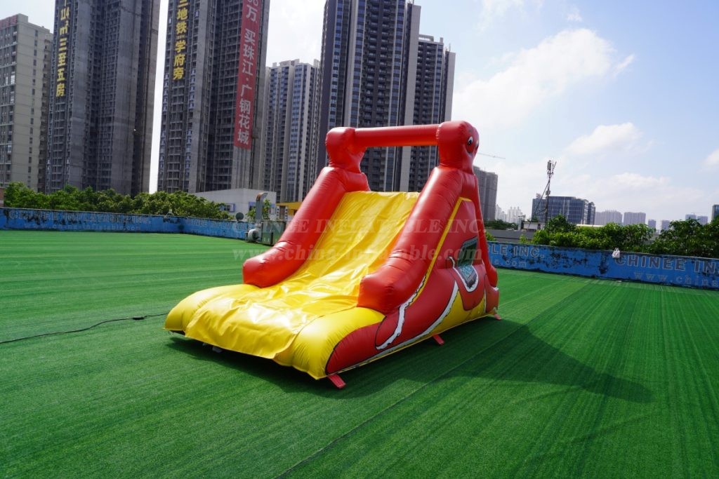 T8-484 Inflatable Octopus-Themed Slide