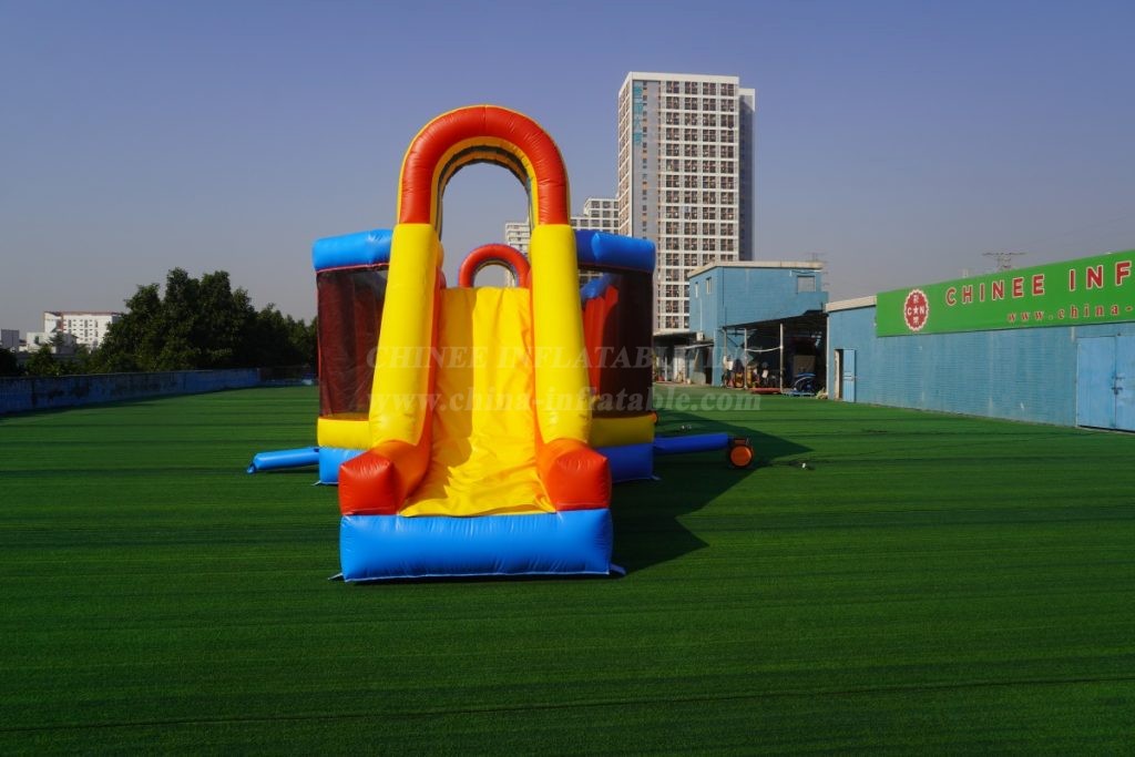 T7-2301 Inflatable Wipeout Challenge