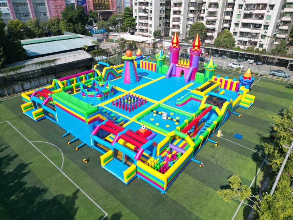 GF2-160B Ultimate Adventure Inflatable Park